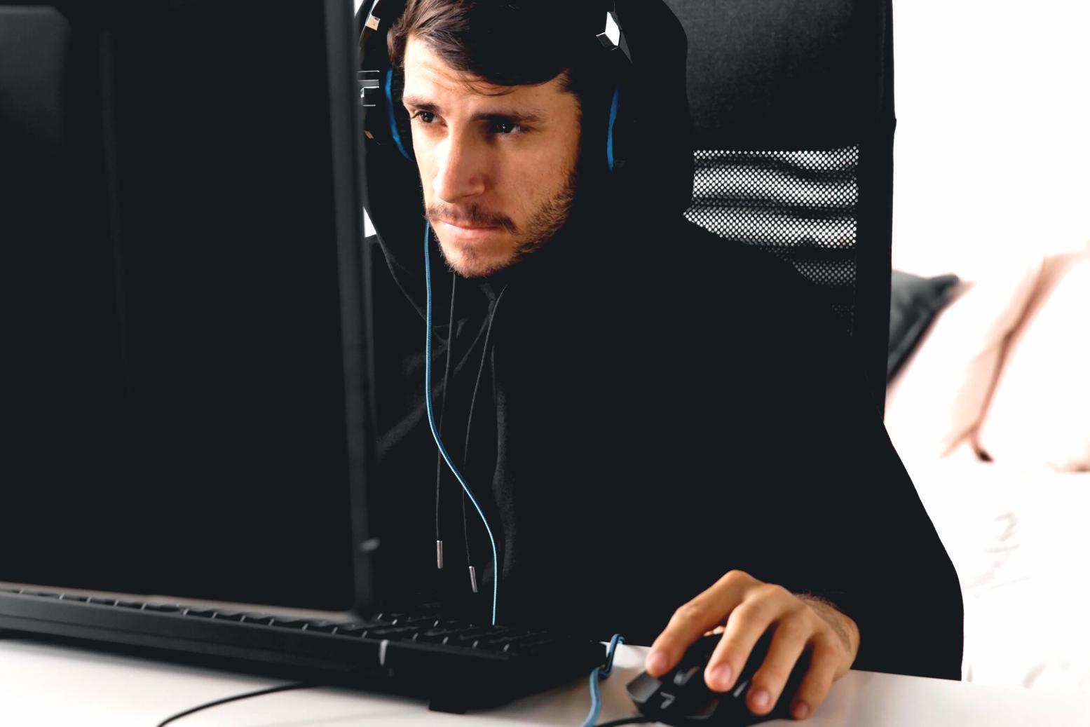 Workshop session analyzing business requirements and technical constraints